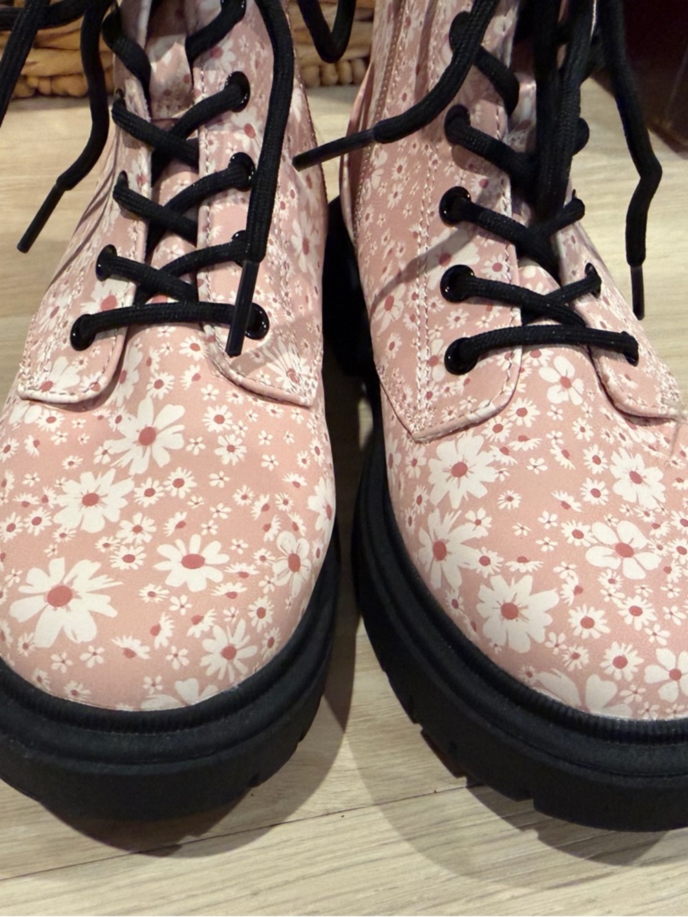 Cat & Jack Pink Floral Lace-Up zip combat Boots